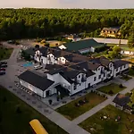 Jurajski Krysztal 酒店 4*
