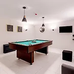 Jurajski Krysztal 4*