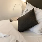 Jurajski Krysztal 酒店 4*