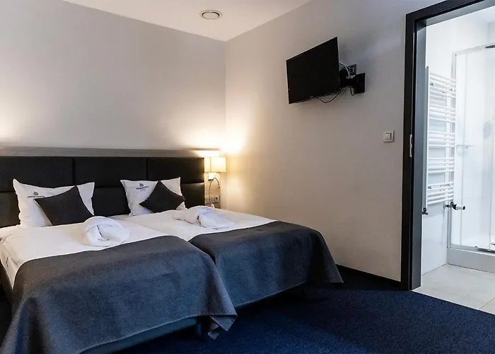 Jurajski Krysztal 4* Zaborze (Zarki)