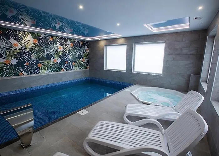 Jurajski Krysztal Hotel Zaborze (Zarki)